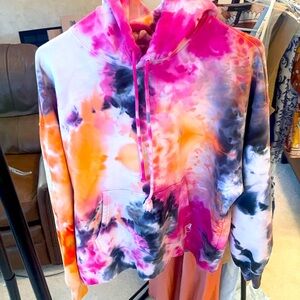 Aritzia TNA sweatshirt, heavy fleece, size 2